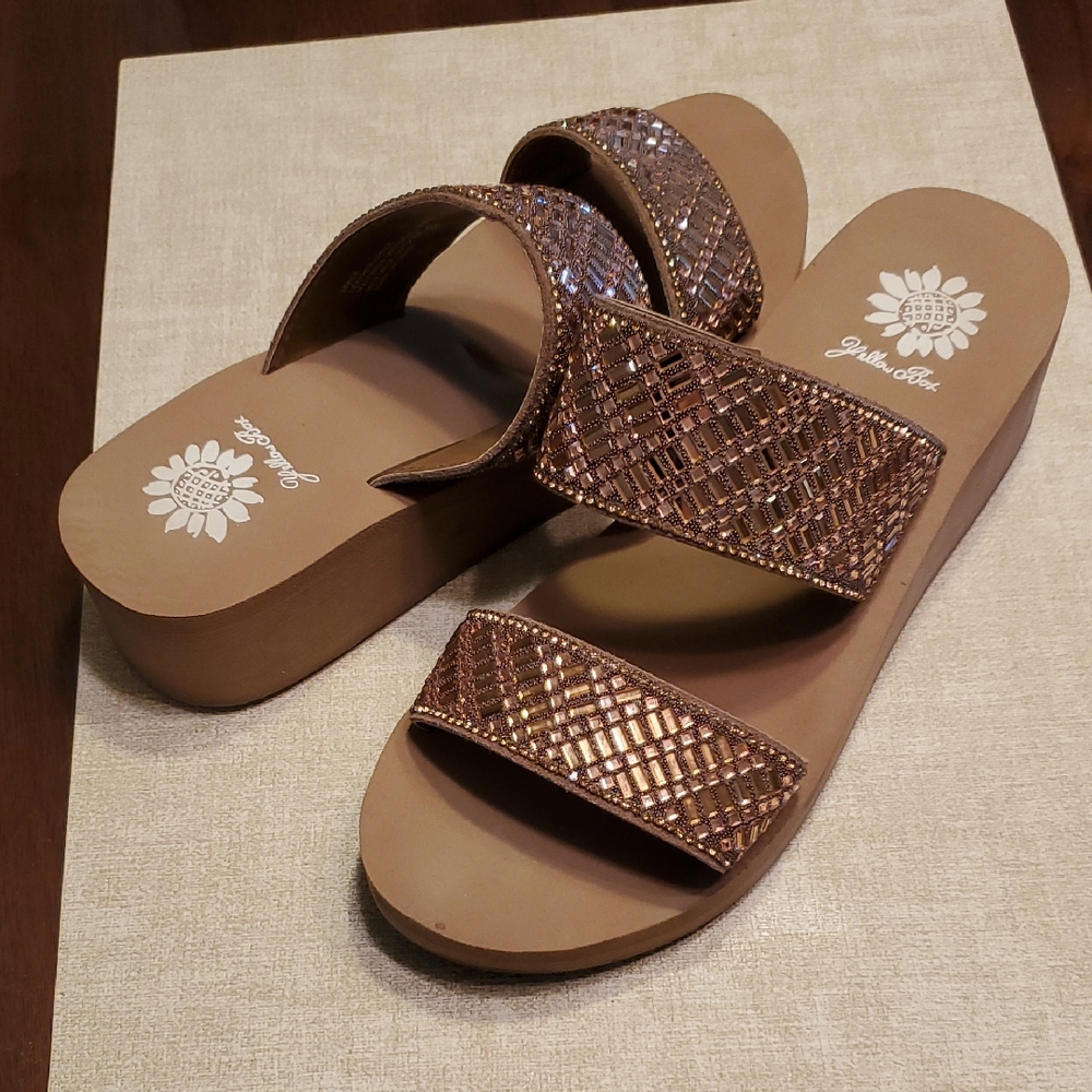 Yellow Box Shimmering Brown Slide Sandals